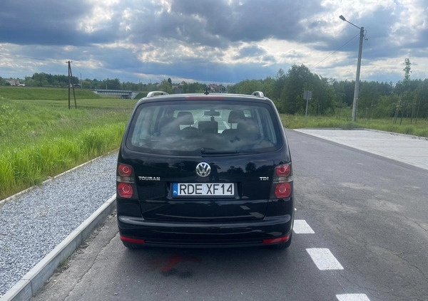 Volkswagen Touran cena 24000 przebieg: 287000, rok produkcji 2010 z Września małe 379